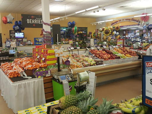 Grocery Store «Super Stop & Shop», reviews and photos, 72 Newtown Rd, Danbury, CT 06810, USA