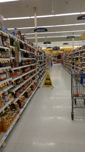 Grocery Store «Kroger», reviews and photos, 2109 Harwood Rd, Bedford, TX 76021, USA