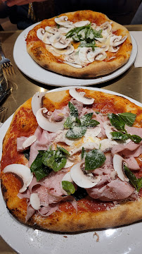 Pizza du Restaurant Inizio à Paris - n°9