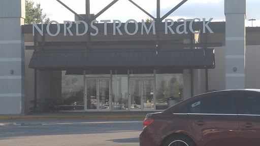 Department Store «Nordstrom Rack Potomac Mills», reviews and photos, 2700 Potomac Mills Cir, Woodbridge, VA 22192, USA