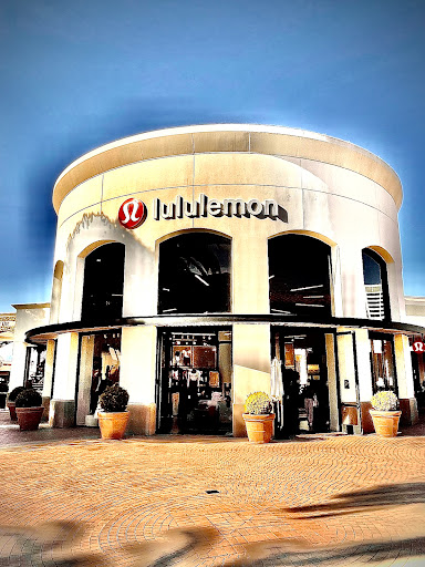 Sportswear Store «lululemon», reviews and photos, 563 Newport Center Dr, Newport Beach, CA 92660, USA