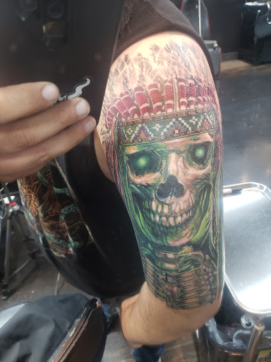 Tattoo Shop «Orange County Tattoo Shop | Illuminati Tattoo», reviews and photos, 165 N Raymond Ave, Fullerton, CA 92831, USA