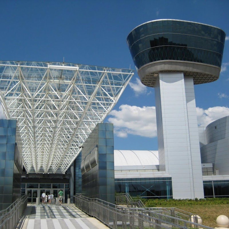 Crowne Plaza Dulles Airport, an IHG Hotel