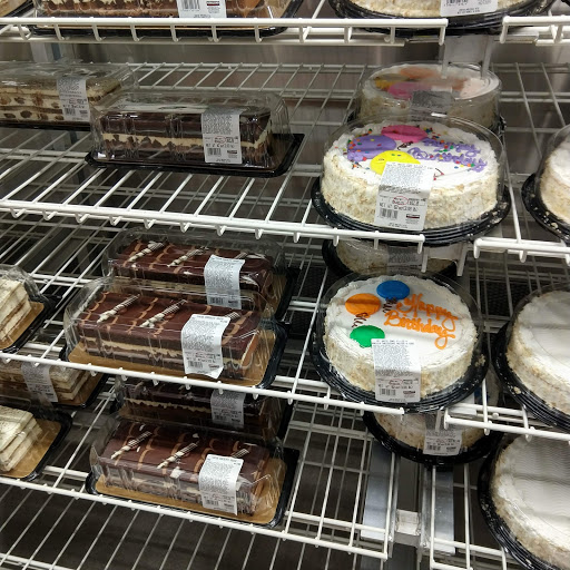 Warehouse store «Costco Wholesale», reviews and photos, 7205 Mills Civic Pkwy, West Des Moines, IA 50266, USA