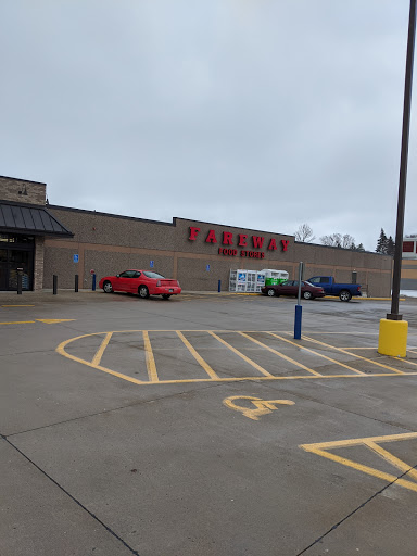 Grocery Store «Fareway Grocery», reviews and photos, 831 S Oak Ave, Owatonna, MN 55060, USA