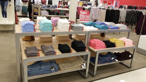 Department Store «Target», reviews and photos, 50 Spring Valley Market Pl, Spring Valley, NY 10977, USA