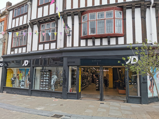 Running specialty stores Kingston-upon-Thames