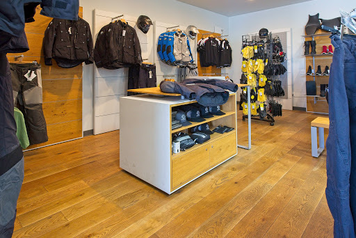 BMW Motorcycle Dealer «BMW Motorcycles of Riverside», reviews and photos, 7740 Indiana Ave, Riverside, CA 92504, USA