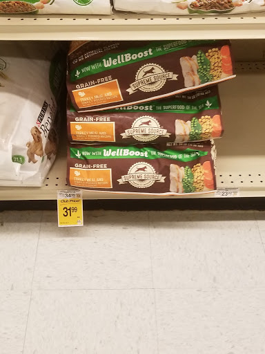 Grocery Store «Safeway», reviews and photos, 2836 Pacific Ave, Forest Grove, OR 97116, USA