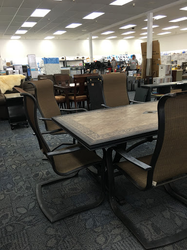 Discount Store «Eagle Bargain Outlet», reviews and photos, 14365 SW Pacific Hwy, Tigard, OR 97224, USA