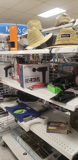 Clothing Store «Ross Dress for Less», reviews and photos, 2753 E Eastland Center Dr, West Covina, CA 91791, USA