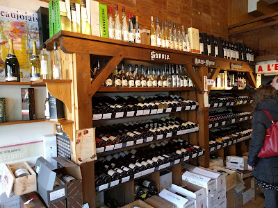 La cave a Maxit à Morzine