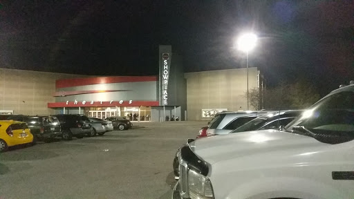 Movie Theater «AMC Showplace Bloomington 12», reviews and photos, 2929 W 3rd St, Bloomington, IN 47404, USA