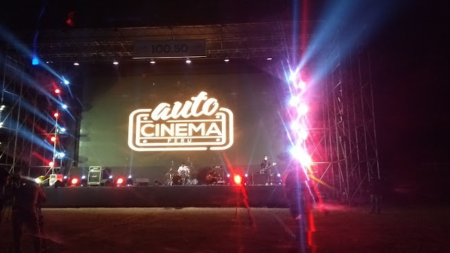 Opiniones de Autocinema Perú en Chorrillos - Cine