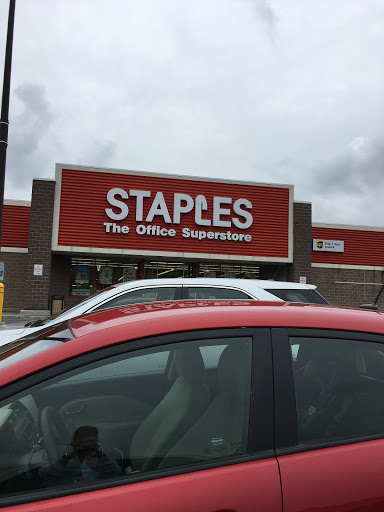 Office Supply Store «Staples», reviews and photos, 3736 Milton Ave, Camillus, NY 13031, USA