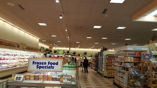 Grocery Store «Market Basket», reviews and photos, 301 Constitution Ave, Littleton, MA 01460, USA