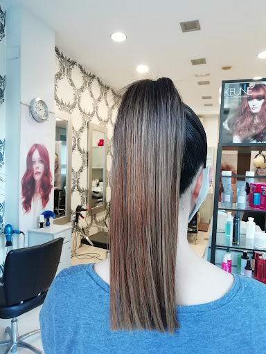Lola Martí. Peluquería Valencia. en Valencia, Valencia