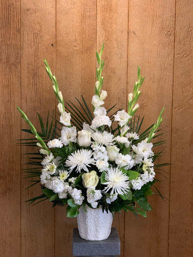 Florist «Magnolia Flowers», reviews and photos, 9669 Magnolia Ave, Riverside, CA 92503, USA