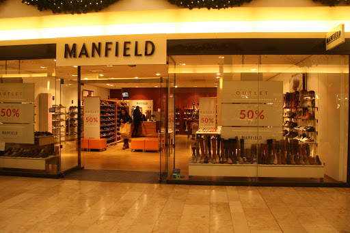 Manfield (outlet)