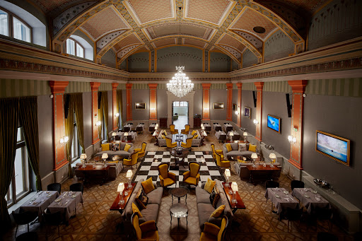 The Great Hall Restaurant & Lounge