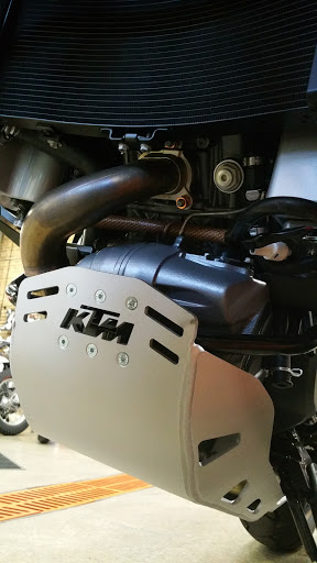 Ducati Dealer «MCC Motor Cycle Center Inc», reviews and photos, 443 E St Charles Rd, Villa Park, IL 60181, USA