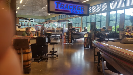 Sporting Goods Store «Bass Pro Shops», reviews and photos, 1 Bass Pro Dr, Bristol, TN 37621, USA