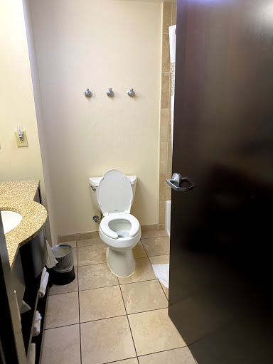 Hotel «Hampton Inn & Suites Las Vegas South», reviews and photos, 3245 St Rose Pkwy, Henderson, NV 89052, USA