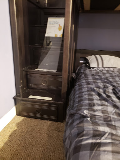 Furniture Store «Art Van Furniture - Taylor», reviews and photos, 22035 Eureka Rd, Taylor, MI 48180, USA