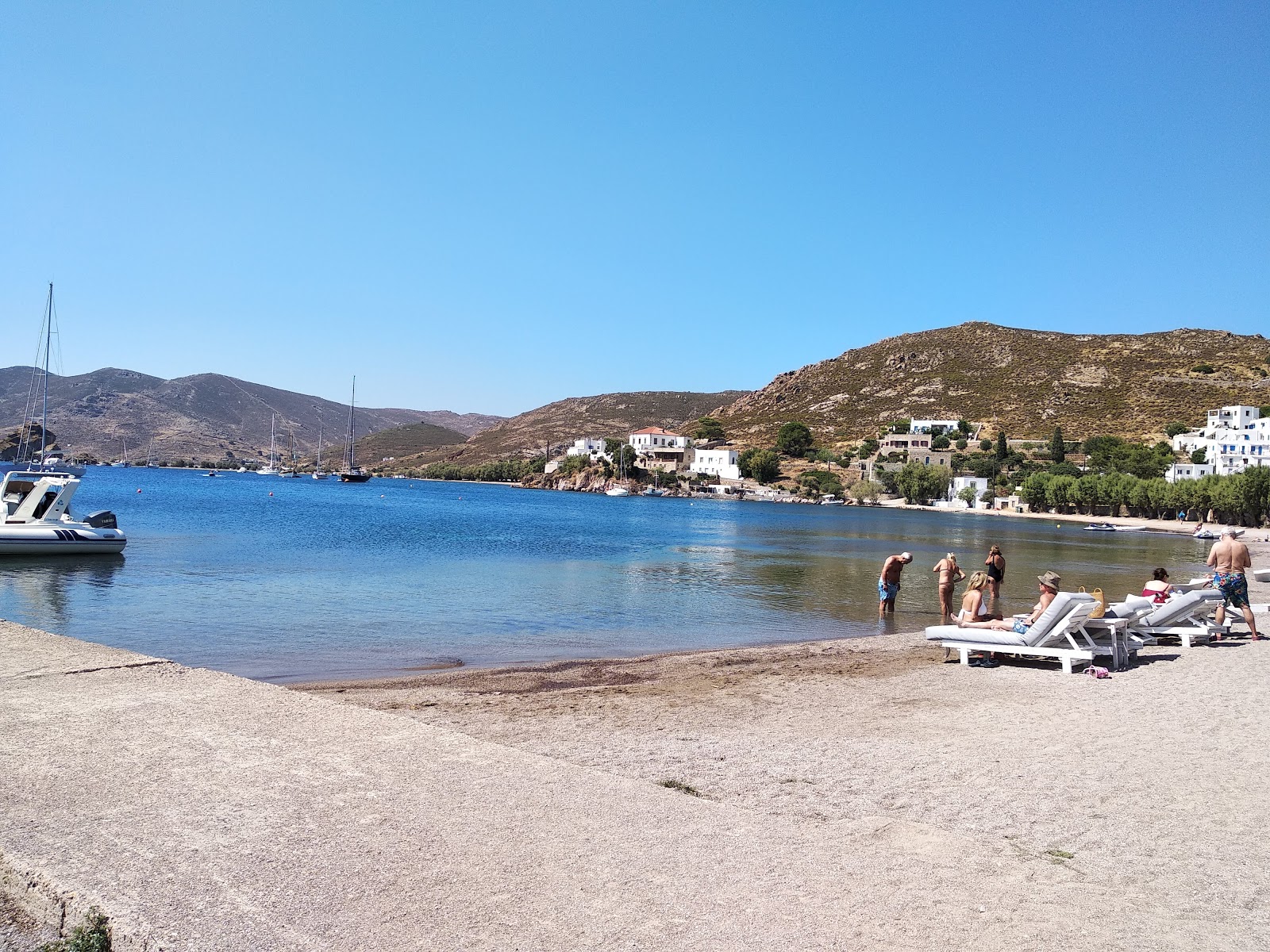 Paralia Grikos'in fotoğrafı çok temiz temizlik seviyesi ile