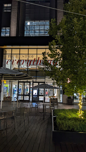 Newport on the Levee, 1 Levee Way, Newport, KY 41071, USA, 