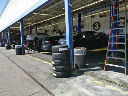 Auto Parts Store «Pep Boys Auto Parts & Service», reviews and photos, 15221 Beach Blvd, Westminster, CA 92683, USA