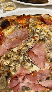 Pizza du Restaurant italien Vapiano Velizy Pasta Pizza Bar à Vélizy-Villacoublay - n°18