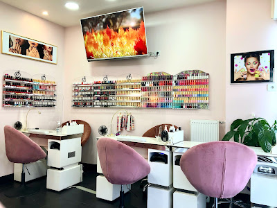 SO BEAUTY NAILS Salon Manucure Pédicure Onglerie Beauté à Boulogne-Billancourt