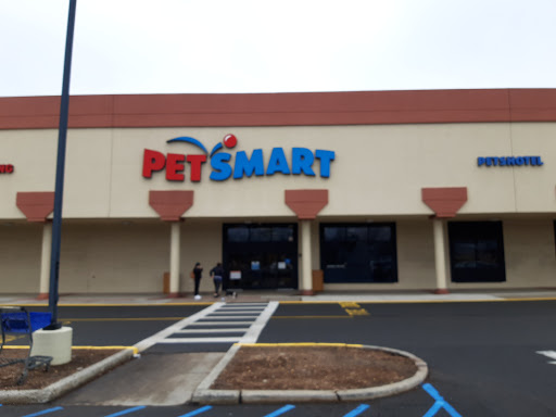 Pet Supply Store «PetSmart», reviews and photos, 300 NJ-18, East Brunswick, NJ 08816, USA