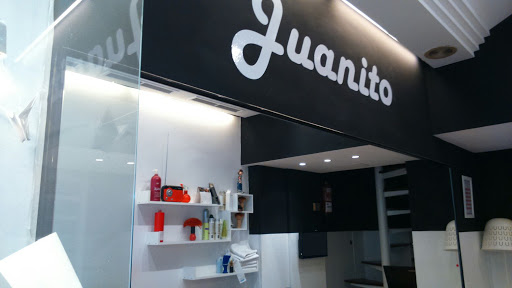 Peluquería para hombres Juanito ,hairdresser for men, coiffeur pour hommes