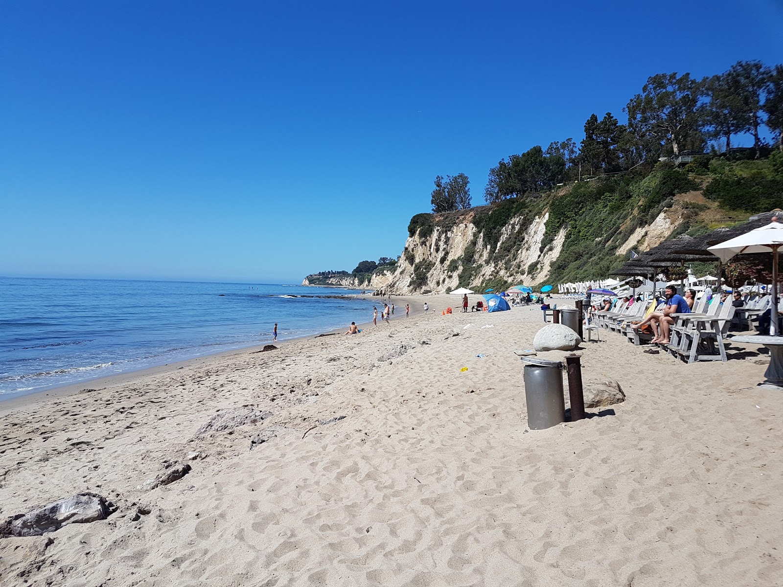 Fotografie cu Paradise Cove Beach cu o suprafață de apa turcoaz