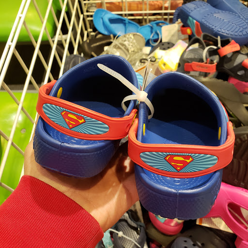 Shoe Store «Crocs», reviews and photos, 607 Bluebird Ct, Central Valley, NY 10917, USA
