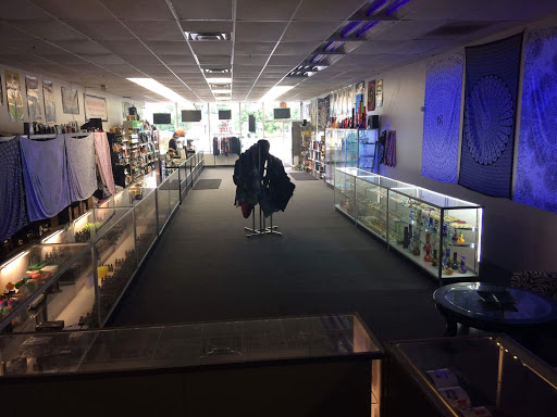 Vaporizer Store «Super Smoke N Save / Upstate NY Vapes», reviews and photos, 109 West Ave, Saratoga Springs, NY 12866, USA