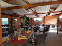 Atmosphère du Restaurant français Le Mogador à Saint-Doulchard - n°1