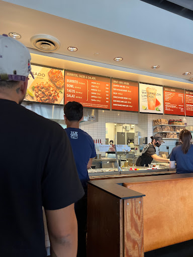 Mexican Restaurant «Chipotle Mexican Grill», reviews and photos, 1301 W Davis St, Conroe, TX 77304, USA