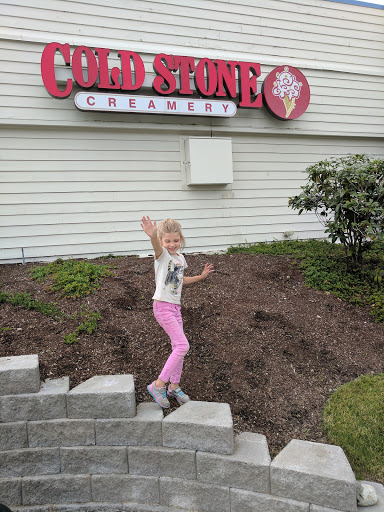 Ice Cream Shop «Cold Stone Creamery», reviews and photos, 9601 Mickelberry Rd NW #101, Silverdale, WA 98383, USA