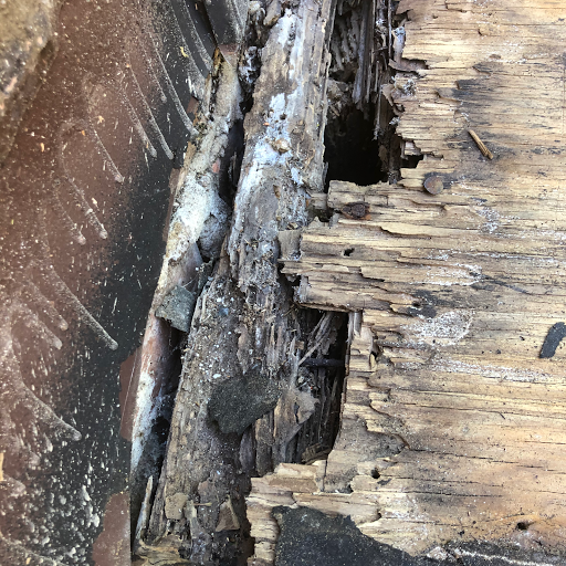 Roofing Contractor «Assurance Roofing - Roofing Contractor | Company Serving Louisville, KY», reviews and photos, 1600 Hialeah Ct, Goshen, KY 40026, USA