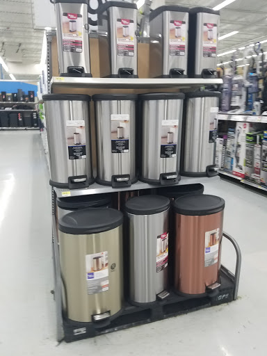 Department Store «Walmart Supercenter», reviews and photos, 9300 NW 77th Ave, Hialeah Gardens, FL 33016, USA