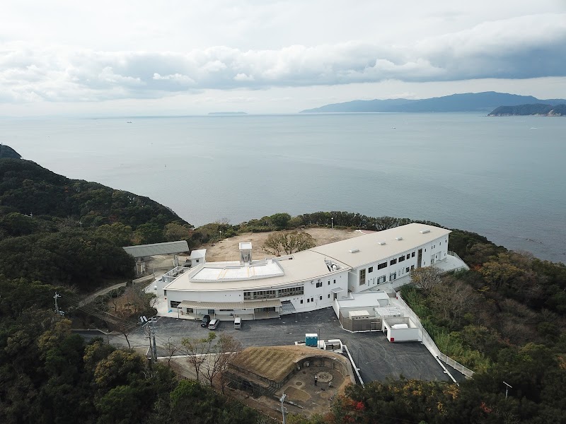 和歌山市立青少年国際交流センター