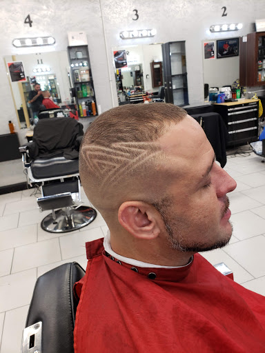 Barber Shop «In & Out 2 Barbershop & Salon», reviews and photos, 2147 E Semoran Blvd, Apopka, FL 32703, USA