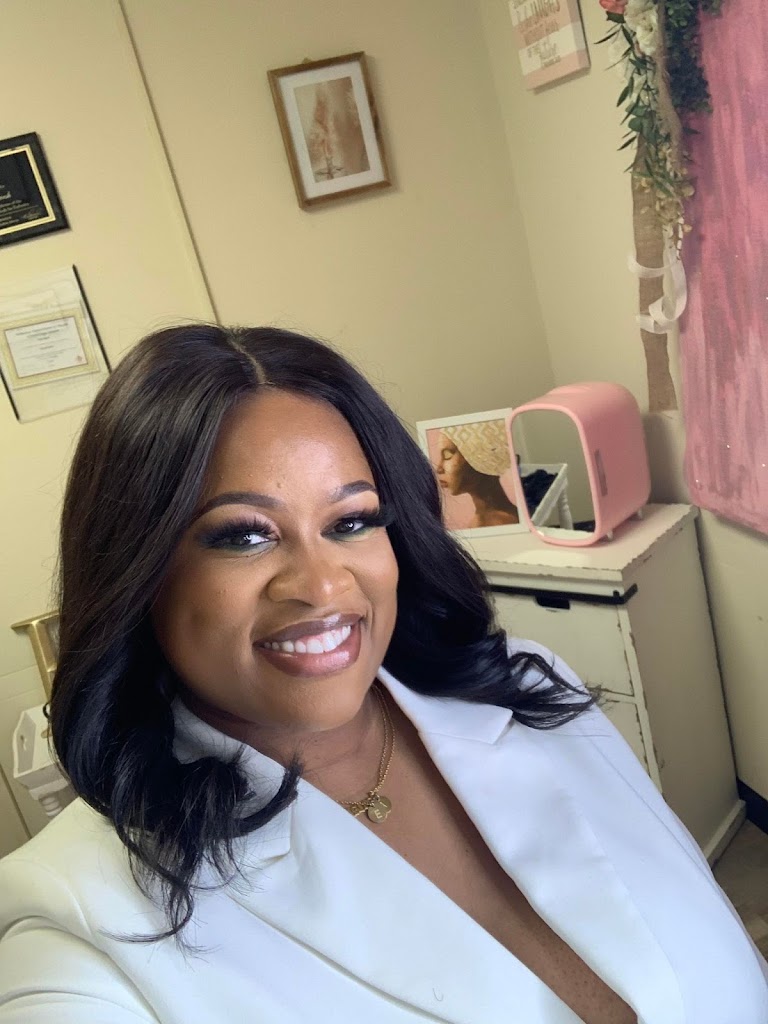 E'Allure Esthetics 71730