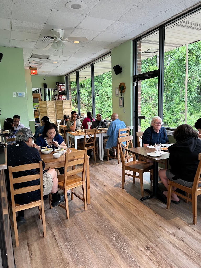 eaThai Restaurant 20853