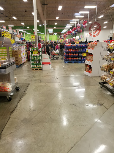 Grocery Store «El Super», reviews and photos, 315 San Fernando Mission Blvd, San Fernando, CA 91340, USA