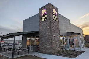 Taco Bell image