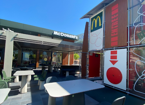 restaurants McDonald's Menton